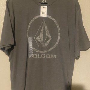 Men’s volcom t shirt
